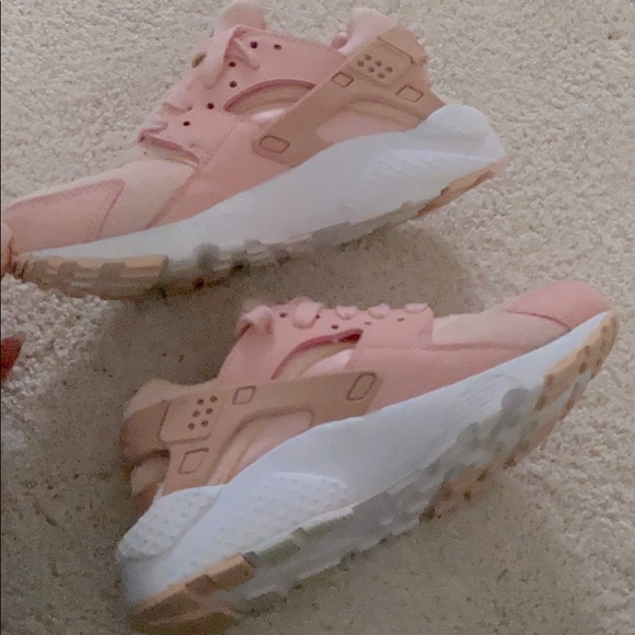 Huarache Run SE GS 'Storm Pink' - Picture 3 of 7